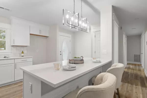 Summerville, SC 29485,105 Cobb Ct