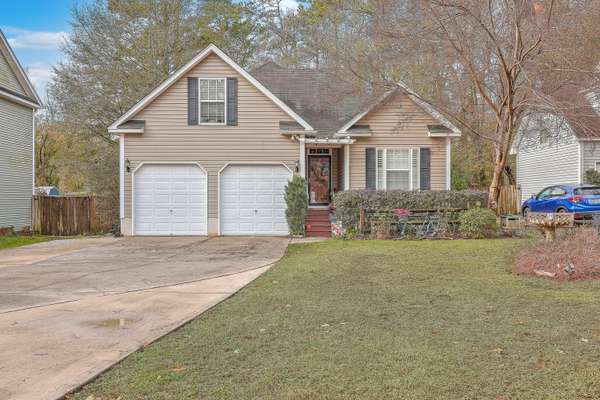 96 Sugarplum Dr, Summerville, SC 29485