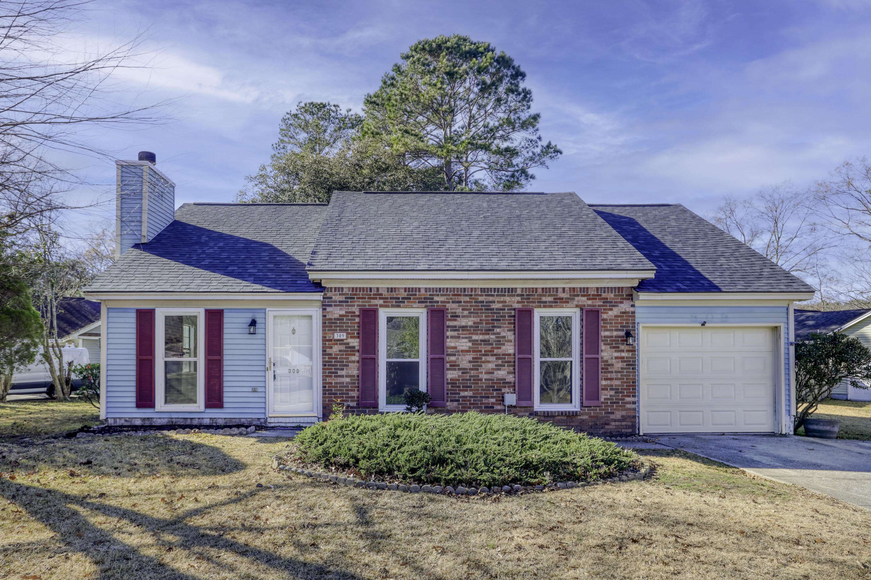 Goose Creek, SC 29445,309 Commons Way