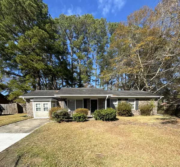 Summerville, SC 29485,112 Beatrice Ln