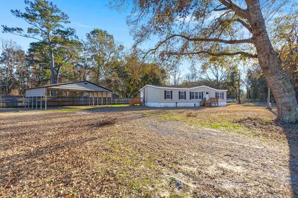 2002 Valnore Rd, Johns Island, SC 29455