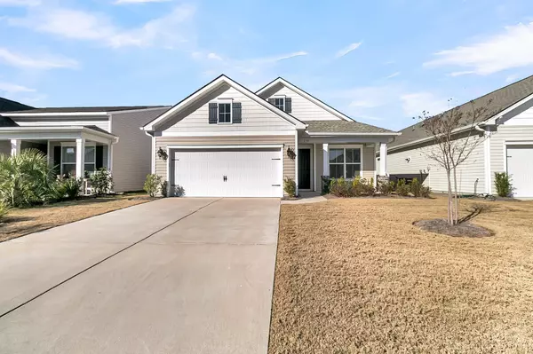 Summerville, SC 29486,119 Leeward Lndg