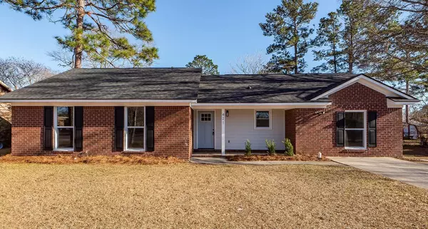 Summerville, SC 29486,421 Longleaf Rd