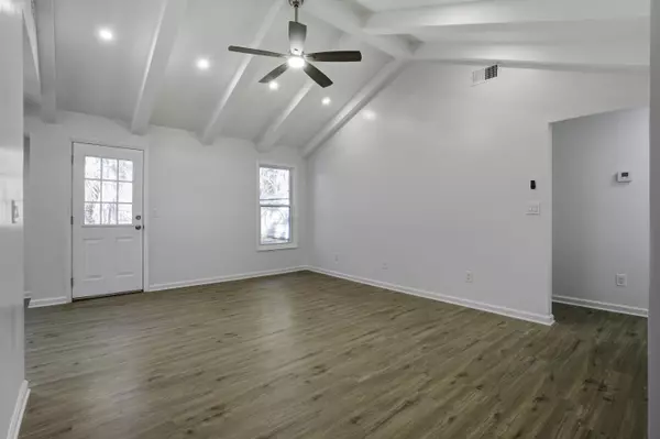 Summerville, SC 29486,103 Pickett Ct