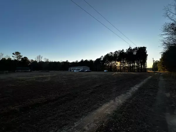 1260 Spring Plains Rd, Cross, SC 29436