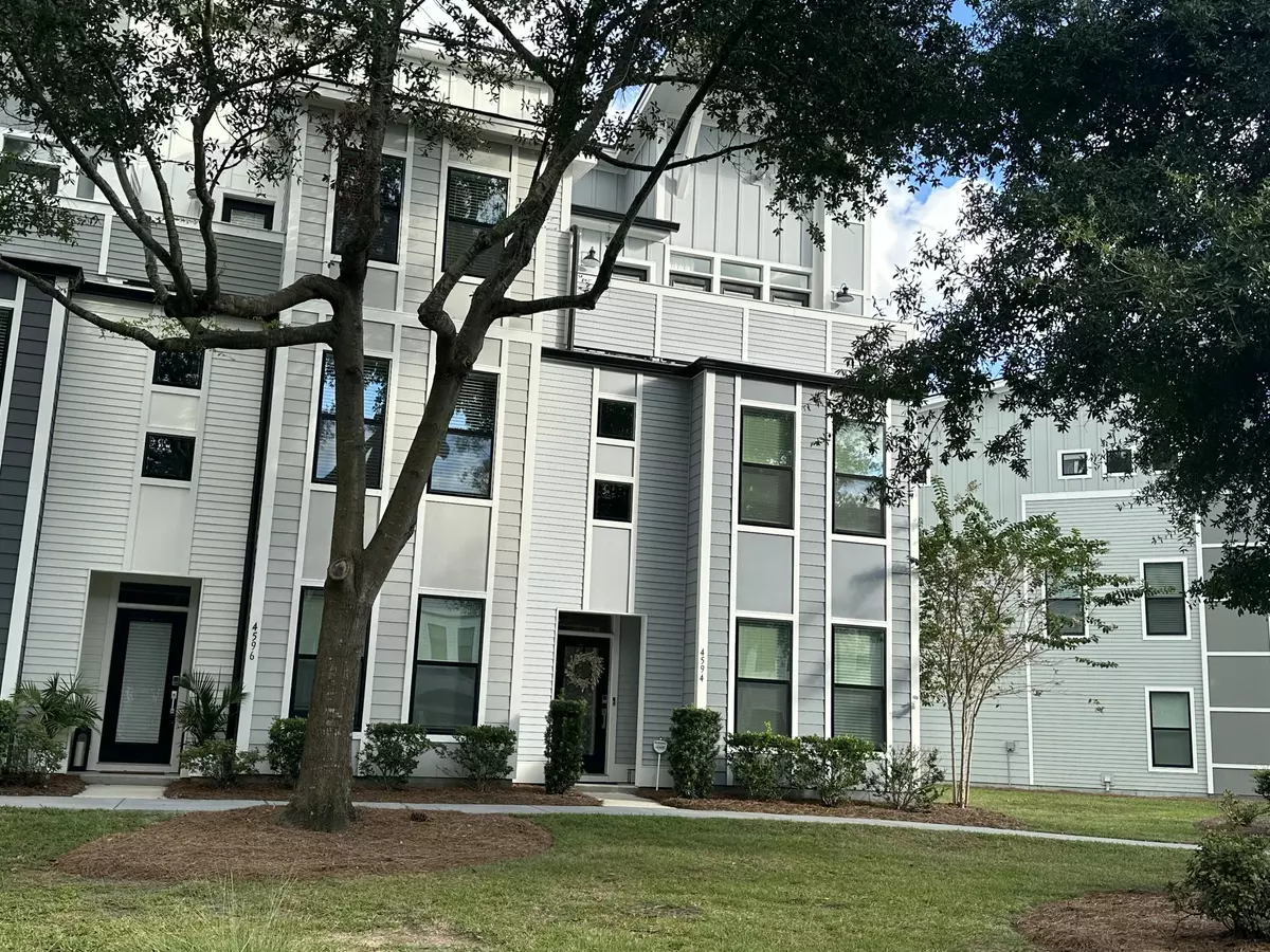 North Charleston, SC 29405,4594 Mixson Ave
