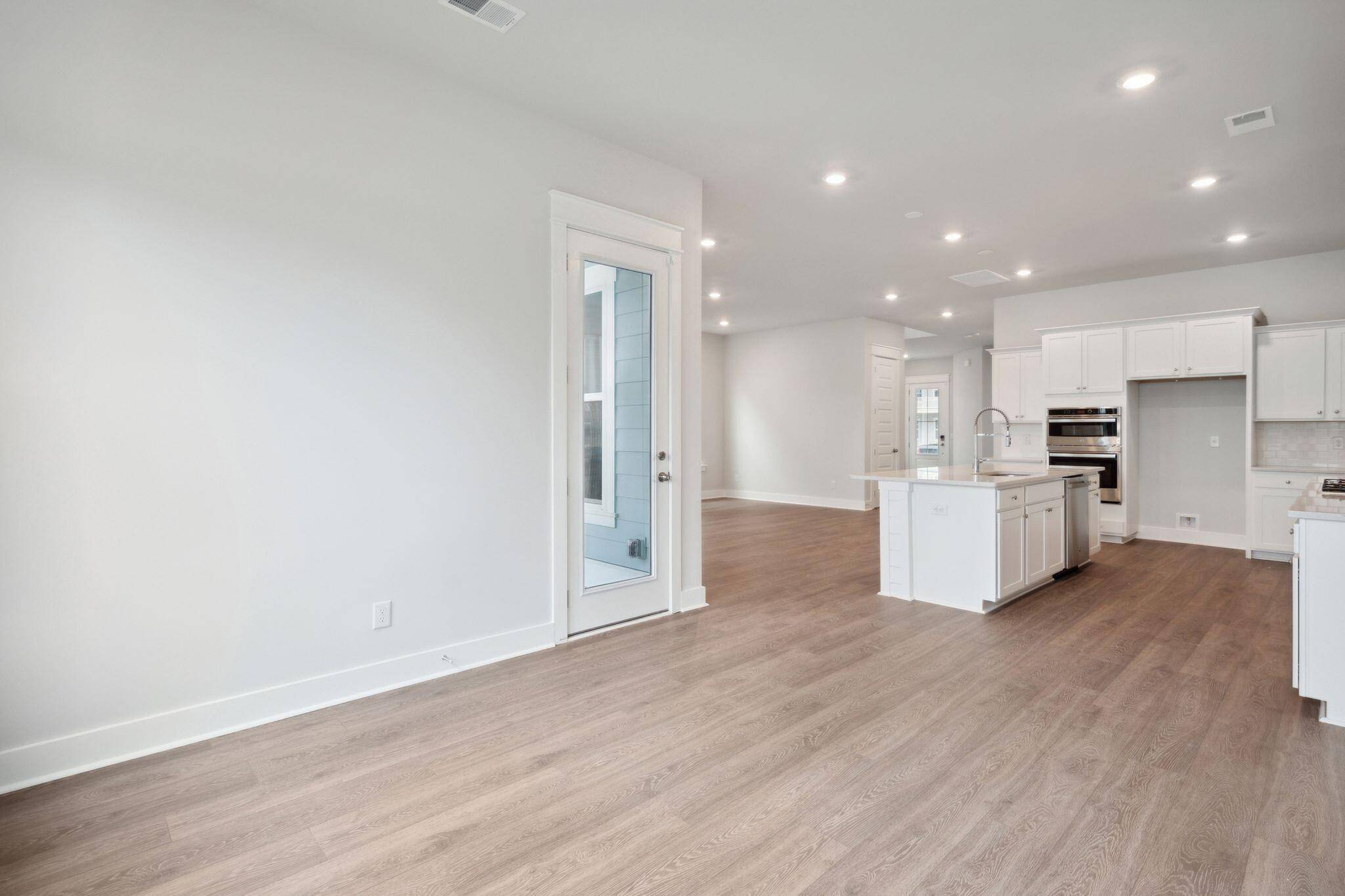 Summerville, SC 29486,252 Citrus Dr