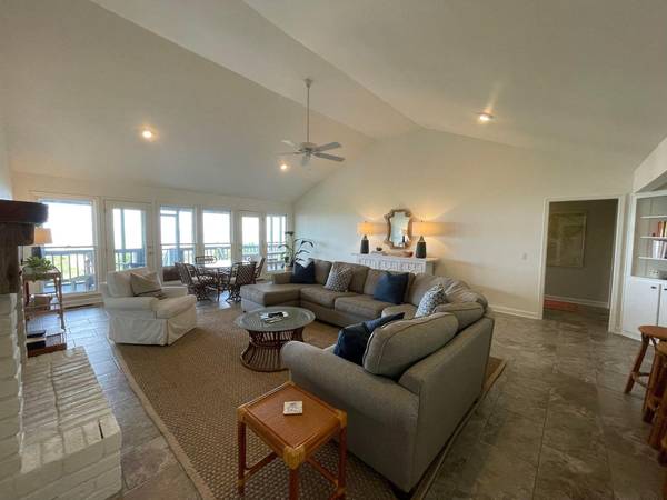 Edisto Island, SC 29438,3330 Palmetto Blvd