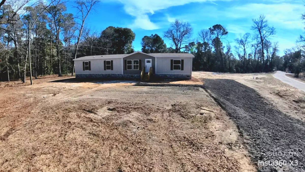 Eutawville, SC 29048,108 Martin Dr