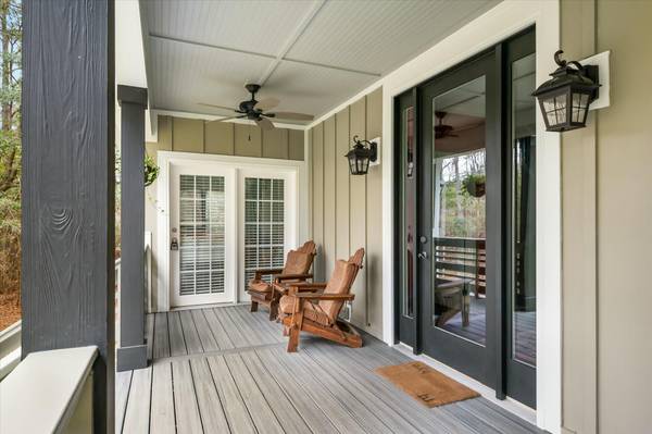 Wadmalaw Island, SC 29487,1575 Tacky Point Rd