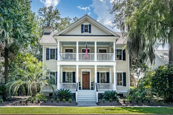 35 N Park Sq, Beaufort, SC 29907