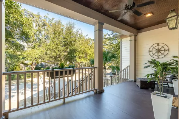 Charleston, SC 29492,1123 Oak Overhang St