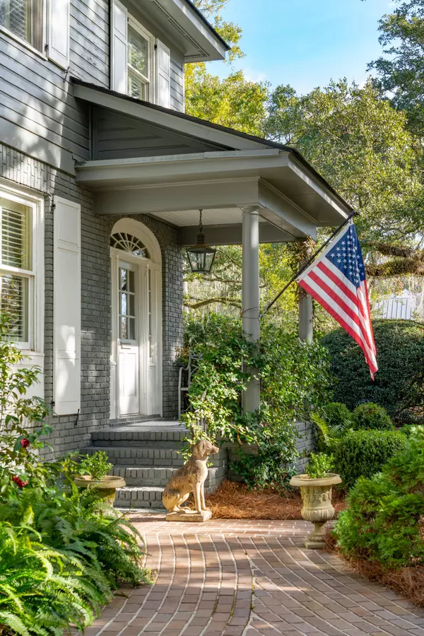 Charleston, SC 29407,14 Broughton Rd