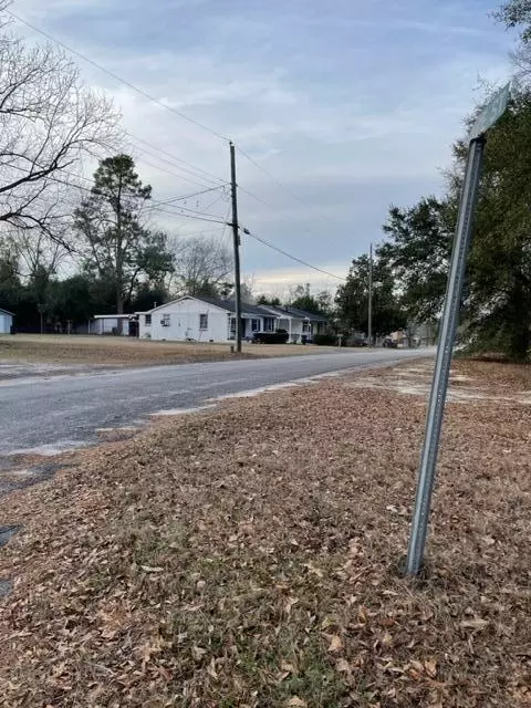 Orangeburg, SC 29115,0 Tyler And Bruce