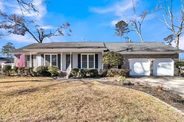 211 Brailsford Rd, Summerville, SC 29485