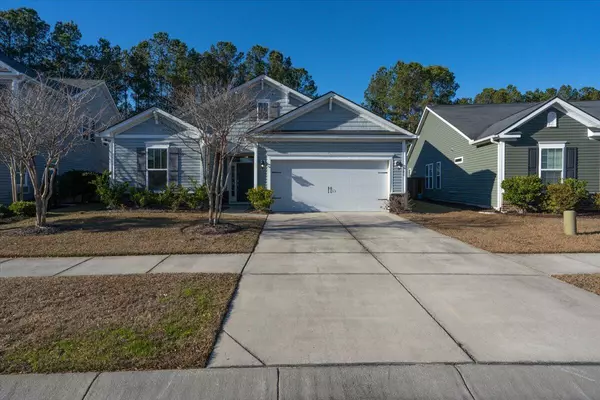 306 Beachgrass Ln, Summerville, SC 29486