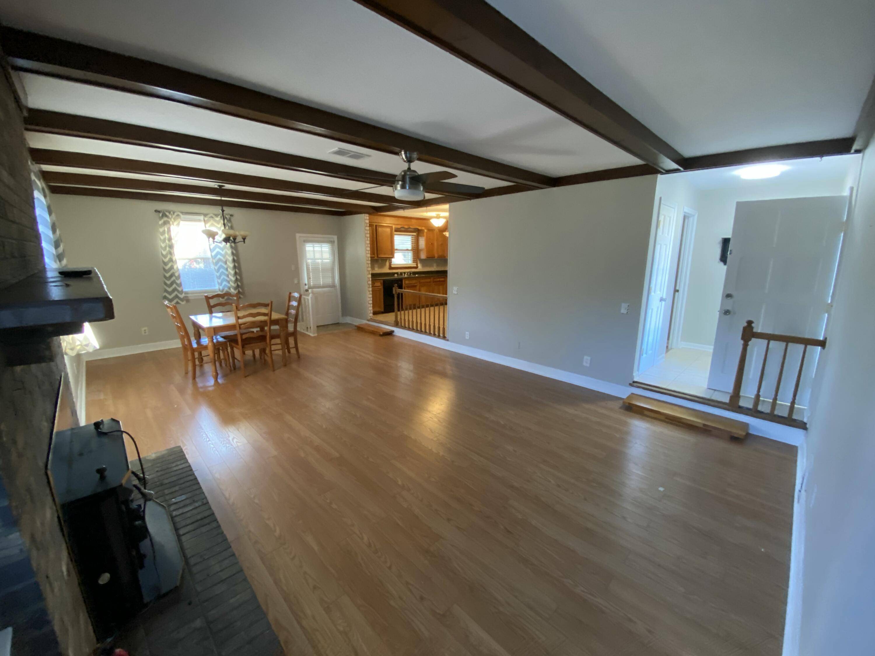 Ladson, SC 29456,148 Ponderosa Dr