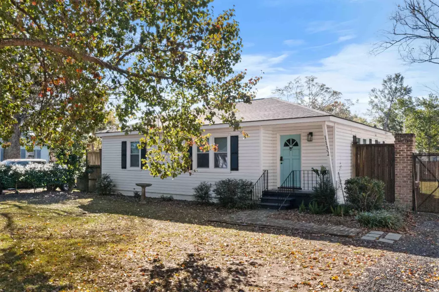 1132 Carter Ave, Mount Pleasant, SC 29464