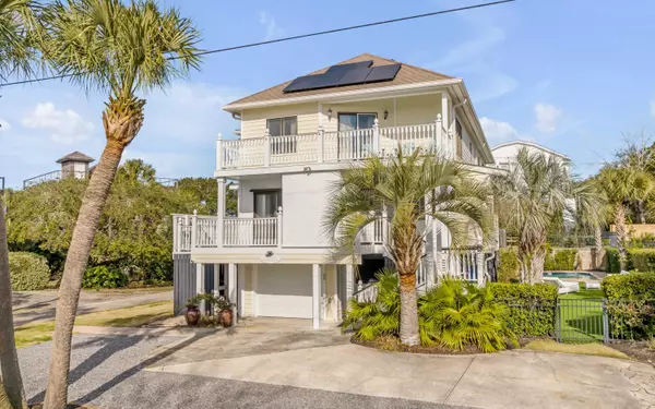 109 Carolina Blvd, Isle Of Palms, SC 29451