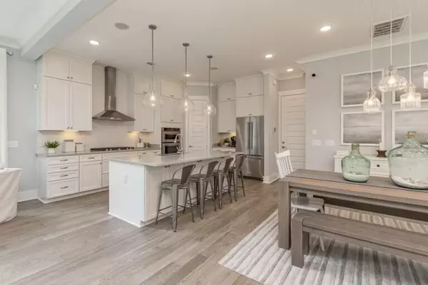 Charleston, SC 29414,4111 Collins Dr