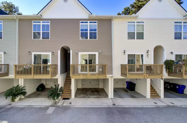 1815 Dogwood Rd #804, Charleston, SC 29414