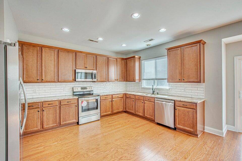 Moncks Corner, SC 29461,233 Woodbrook Way