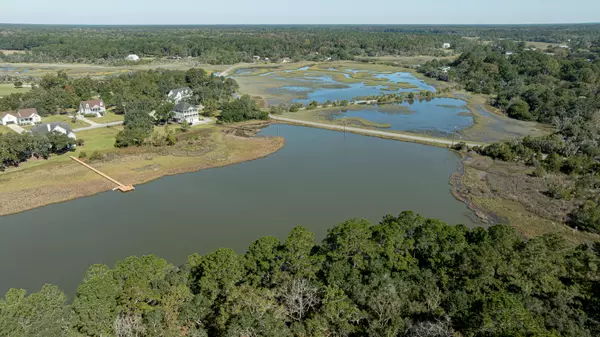 Meggett, SC 29449,6522 Beagle Club Rd