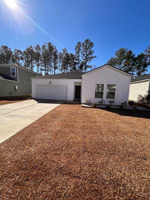 307 Camellia Bloom Dr, Moncks Corner, SC 29461