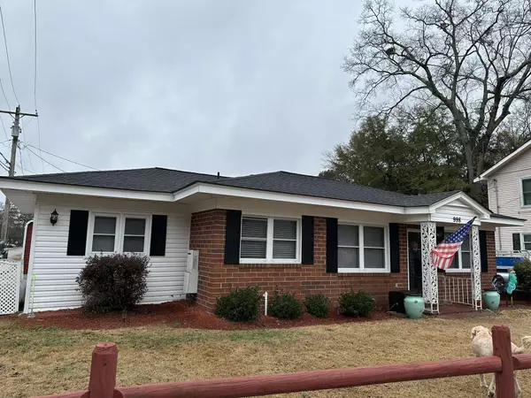 998 North St, Bamberg, SC 29003