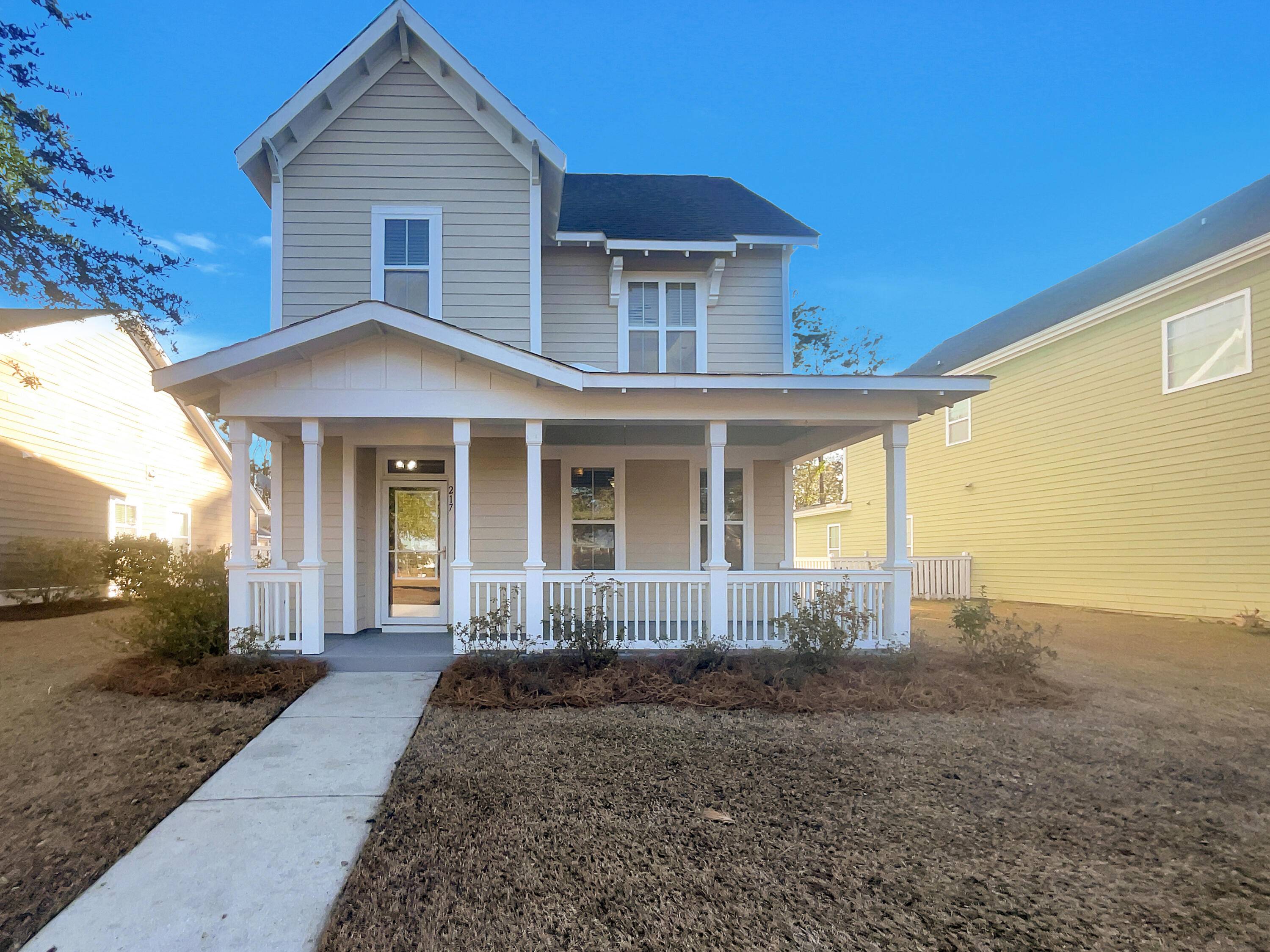 217 Forsythia Ave, Summerville, SC 29483