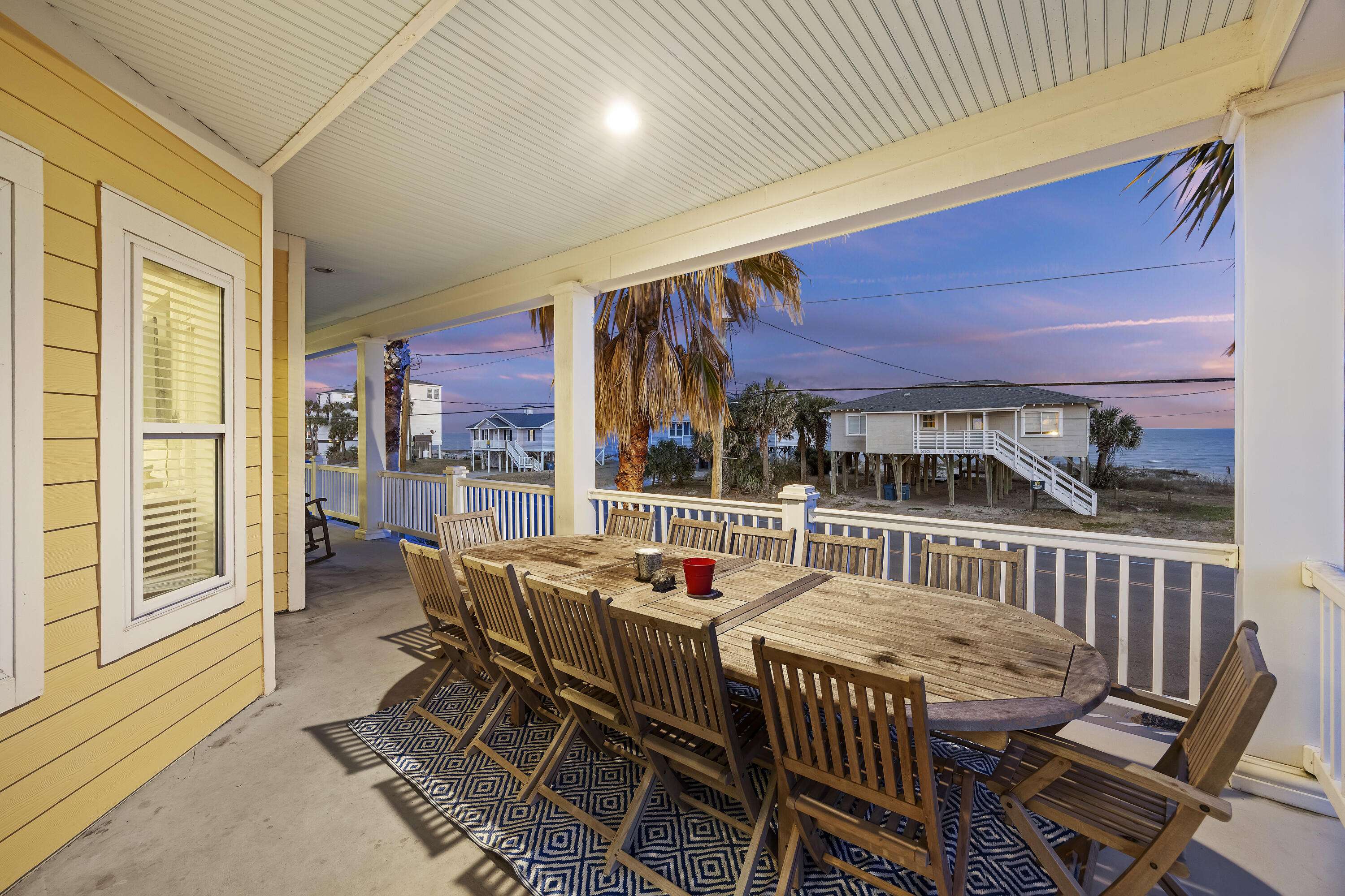 Edisto Island, SC 29438,309 Palmetto Blvd