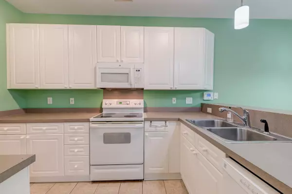 Mount Pleasant, SC 29466,1635 Camfield Ln