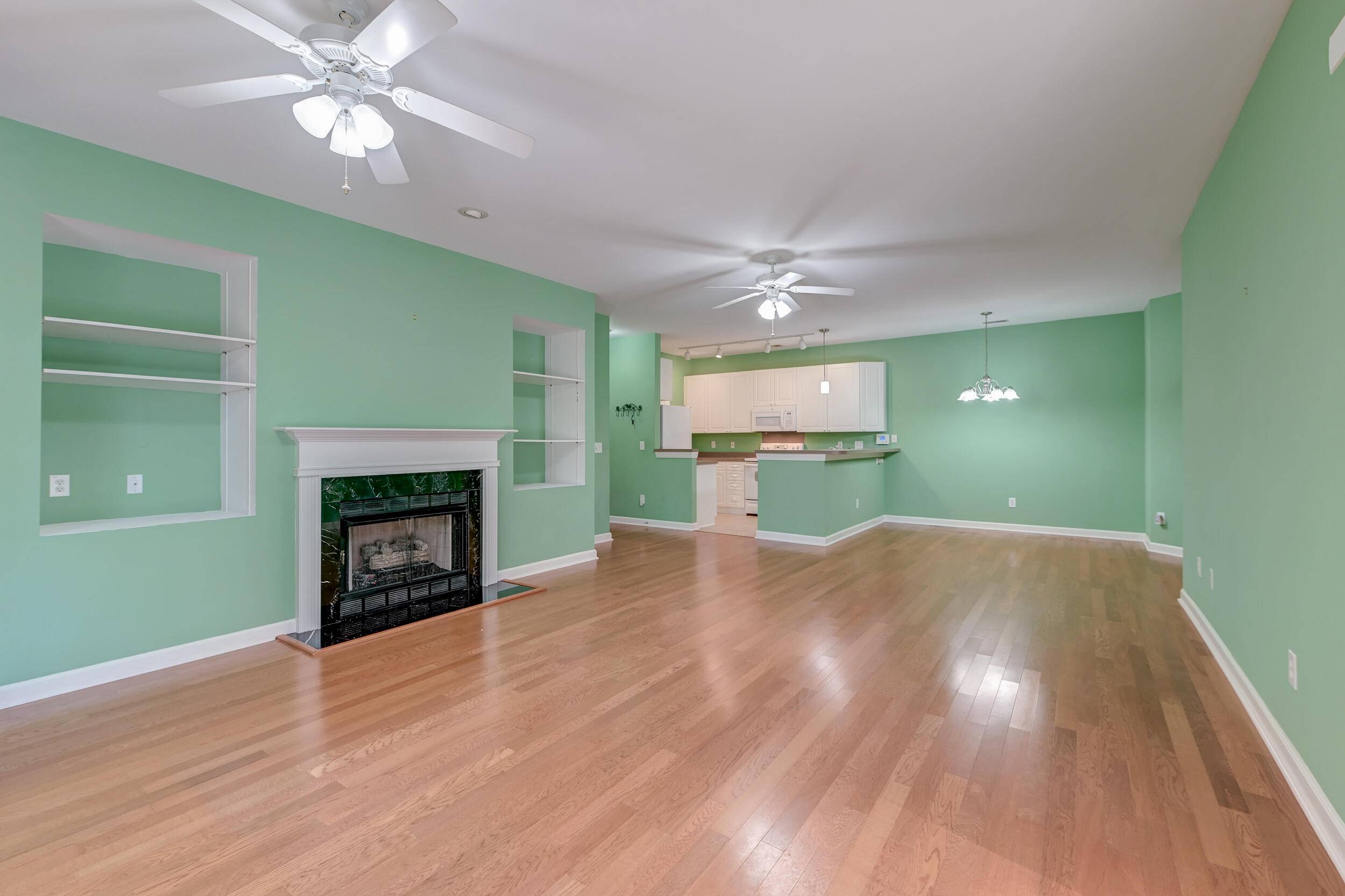 Mount Pleasant, SC 29466,1635 Camfield Ln