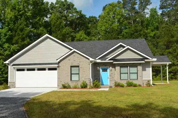 1034 Weeks Lane,  Round O,  SC 29474