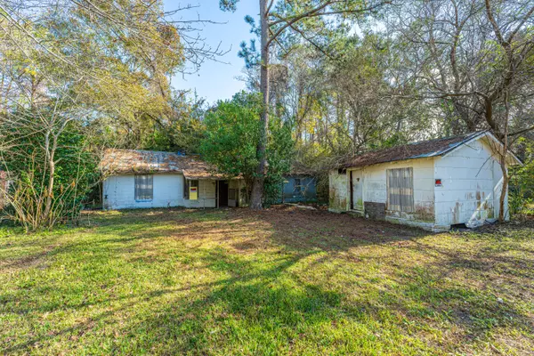 North Charleston, SC 29405,4230 Barnwell Ave