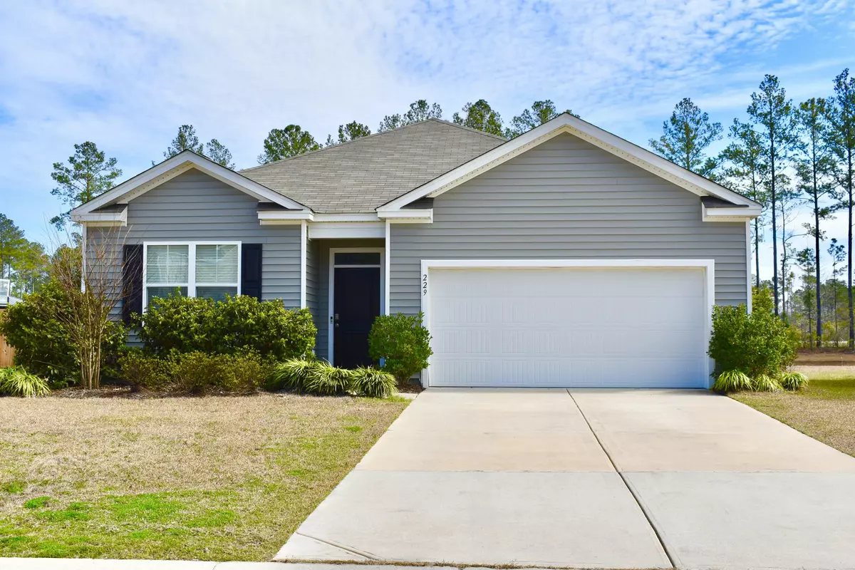 Summerville, SC 29483,229 Grand View Xing