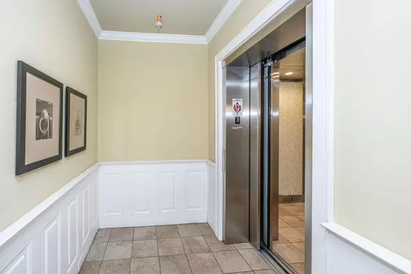 Charleston, SC 29414,2244 Ashley Crossing Dr #333