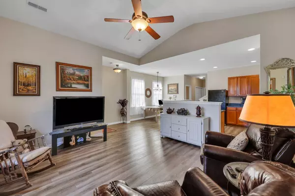 Goose Creek, SC 29445,329 Flyway Rd