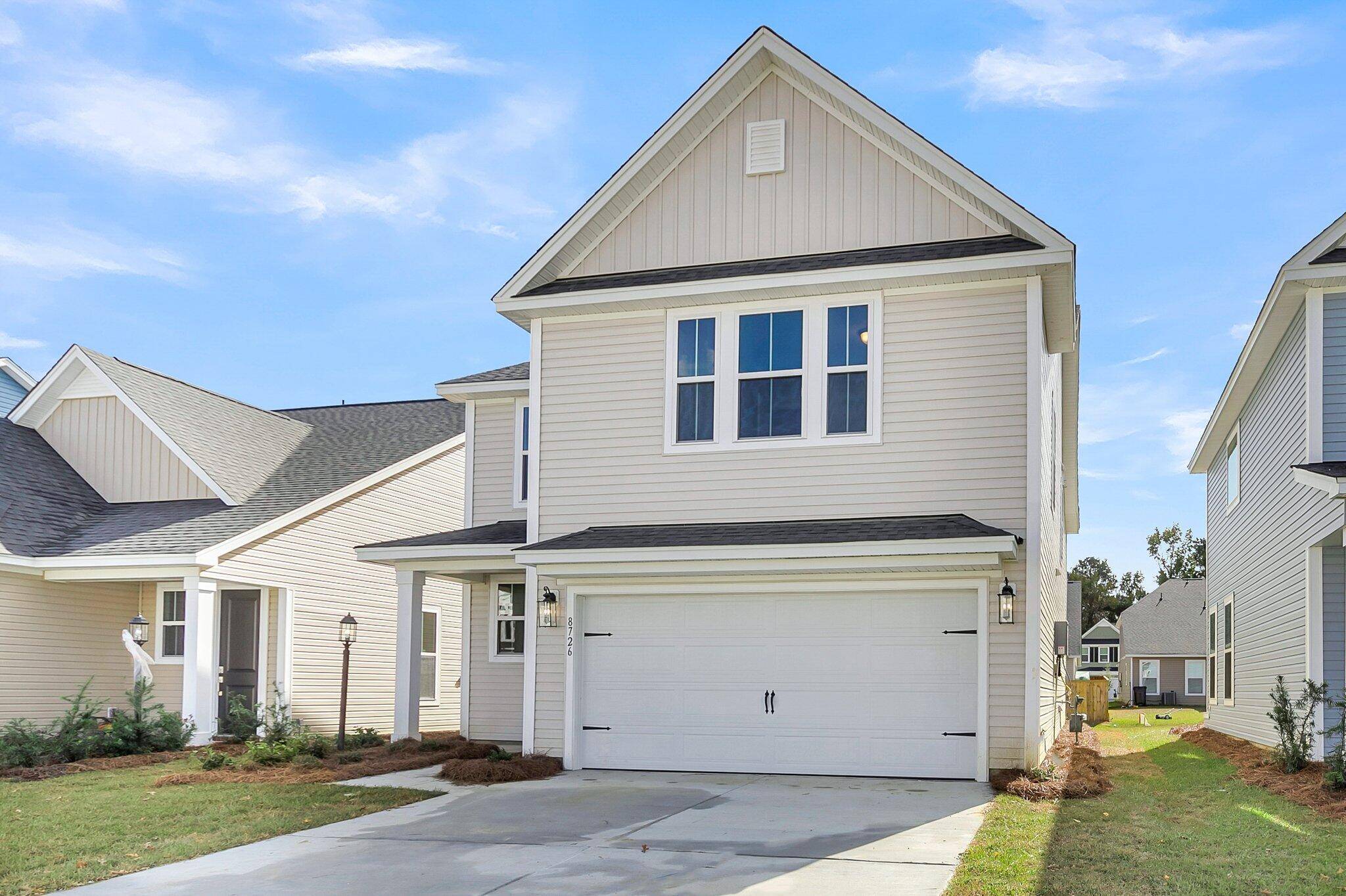 733 Opal Wing St, Moncks Corner, SC 29461