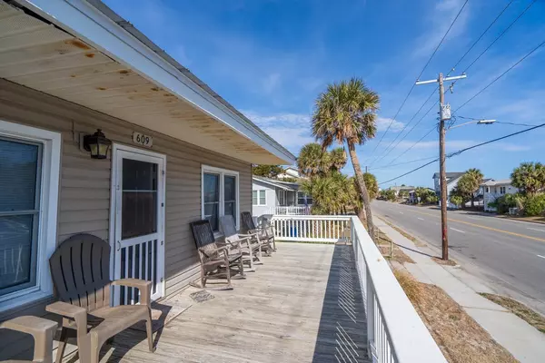 Edisto Beach, SC 29438,609 Palmetto Blvd