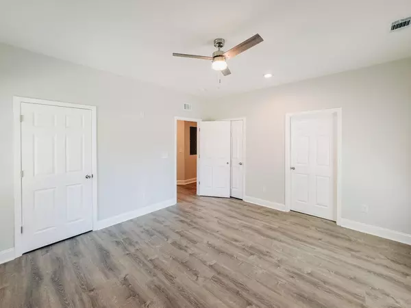 Round O, SC 29474,29 Dandilion