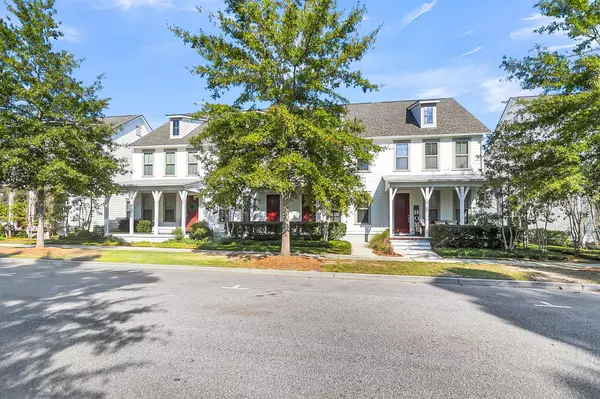 Summerville, SC 29486,234 Oak Park St