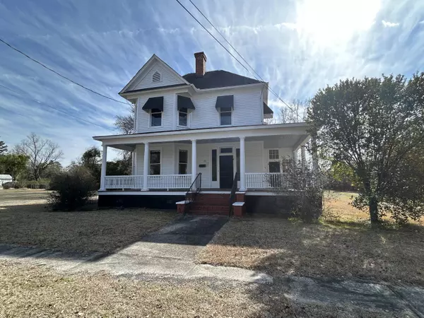 281 Carpenter St, Branchville, SC 29432