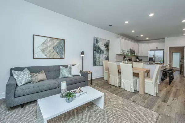 Wando, SC 29492,1001 Twin Rivers Dr #65