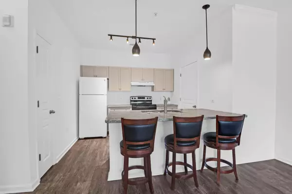 Charleston, SC 29492,500 Bucksley Ln #205