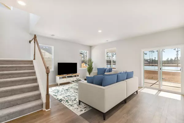 Summerville, SC 29486,253 Pine Crest View Dr