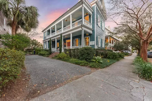 Charleston, SC 29403,66 Warren St #Entire Property