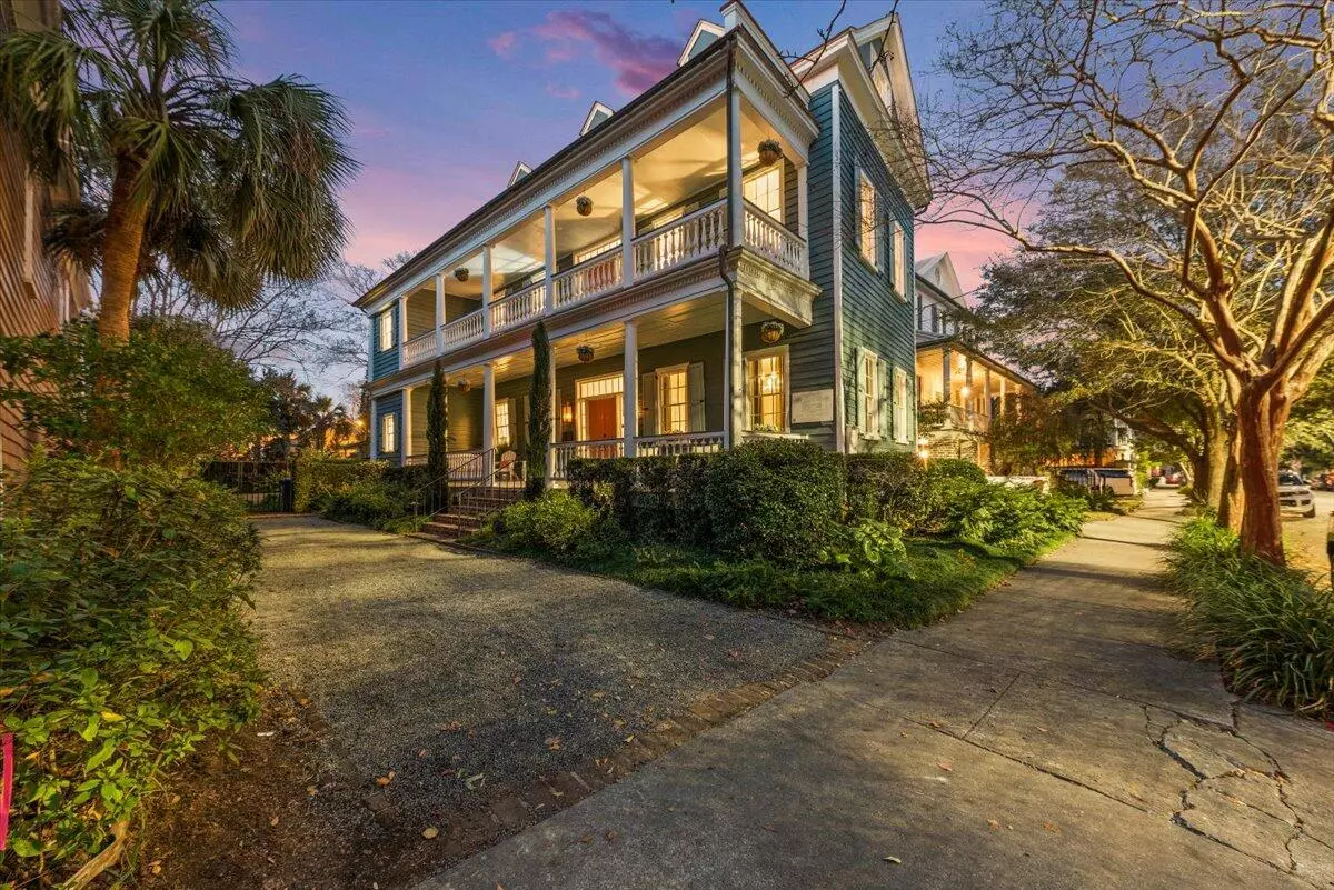Charleston, SC 29403,66 Warren St #Entire Property