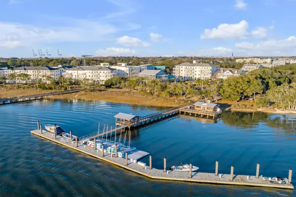 Daniel Island, SC 29492,310 Longshore St #645