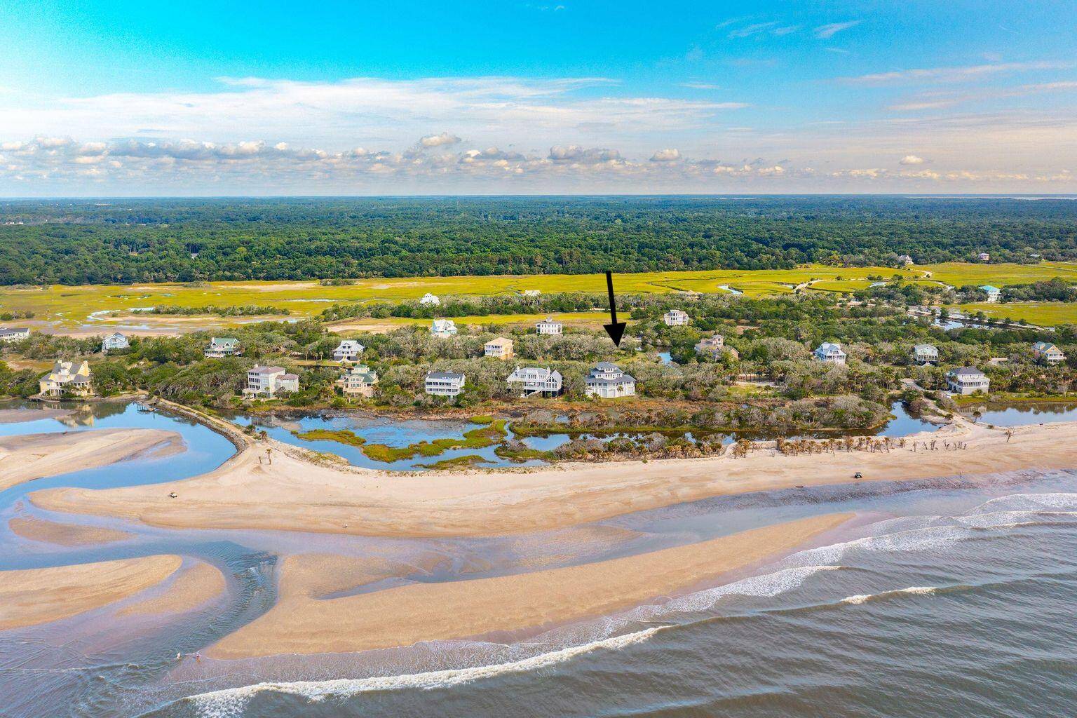 Edisto Island, SC 29438,28 Sharks Tooth Cir